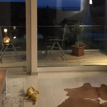 Haus Mit Seesicht *